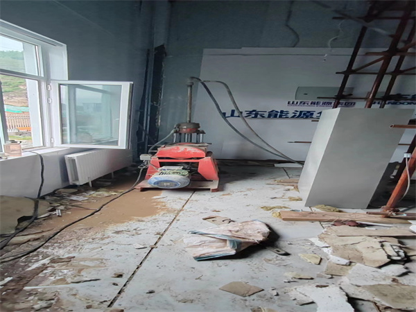 永靖地基基础下沉墙体裂缝加固注浆顶升施工