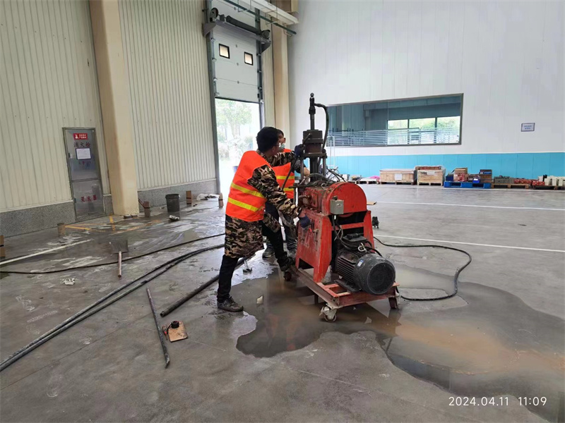 永靖厂房地面下沉塌陷注浆加固施工